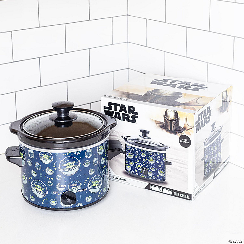 Uncanny Brands Star Wars 2-Quart Slow Cooker- Kitchen