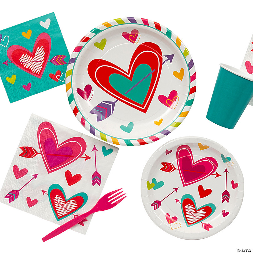 VALENTINE'S DAY Paper Party Luncheon Set GREAT VALUE 30 Plates,30 Napkins 4-5C