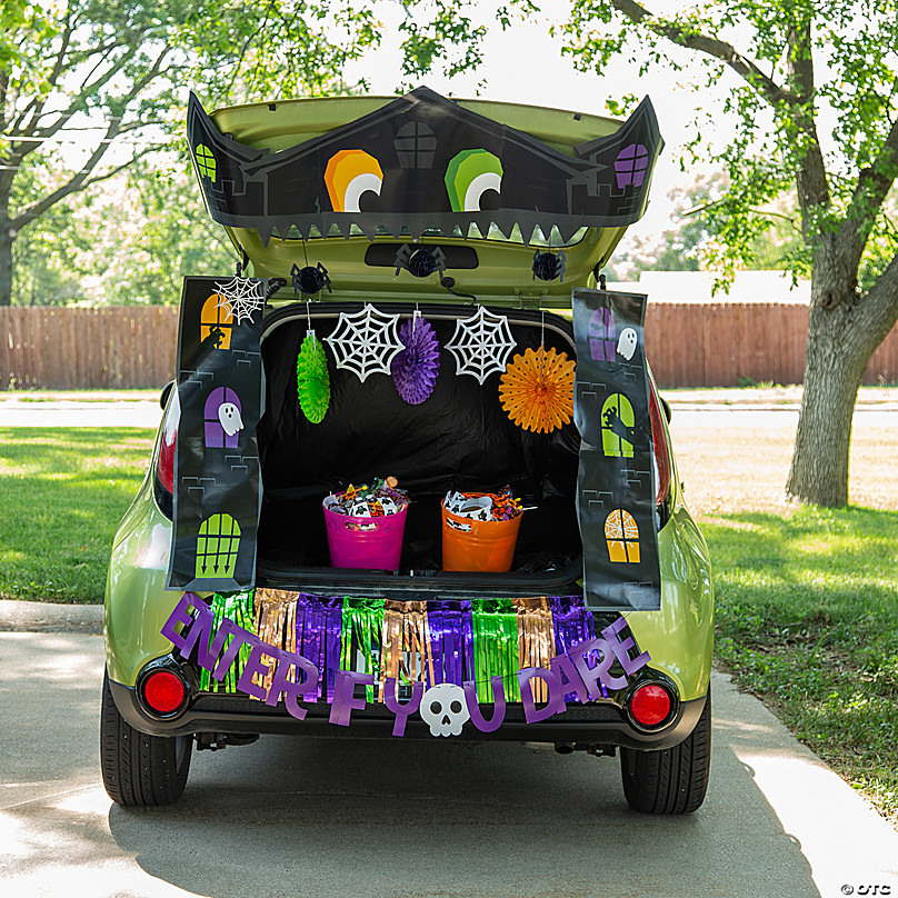 Value Haunted House Trunk-or-Treat Decorating Kit 17 ...