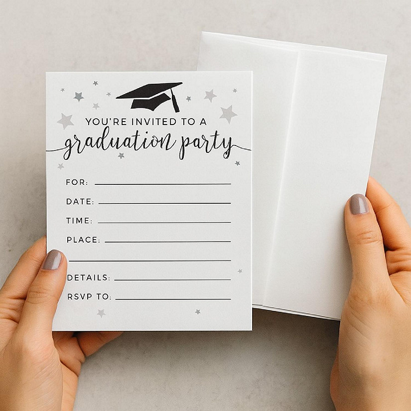 20 Black/White Graduation Invitations Image
