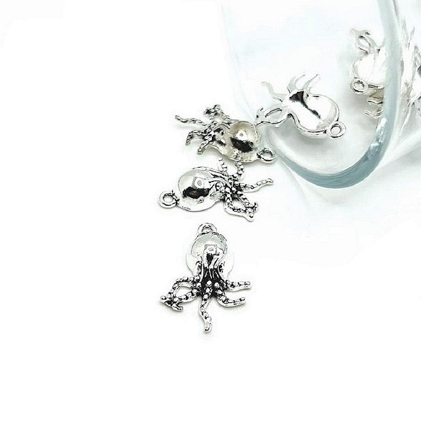 20 Pcs Silver Octopus Charms Image
