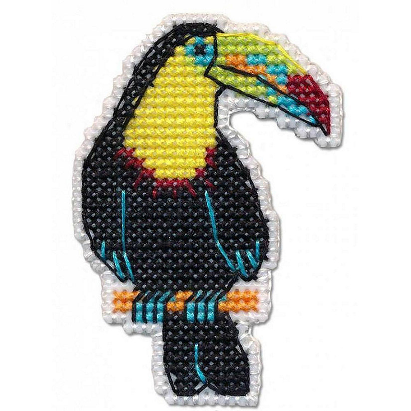Badge - toucan 1318 Plastic Canvas Oven Counted Cross Stitch Kit Image