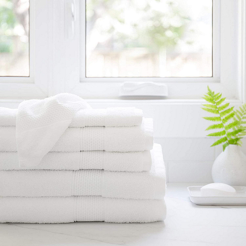 Luxurious and Absorbent Bath Sheets for a Spa-like Experience