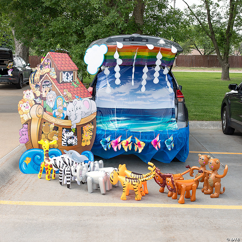 Deluxe Noah&#8217;s Ark Trunk-or-Treat Decorating Kit - 22 Pc. Image