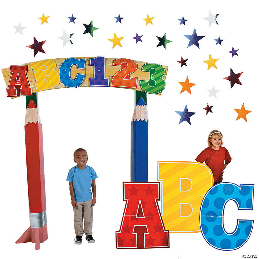 Elementary Graduation Deluxe Decorating Kit - 28 Pc. Image