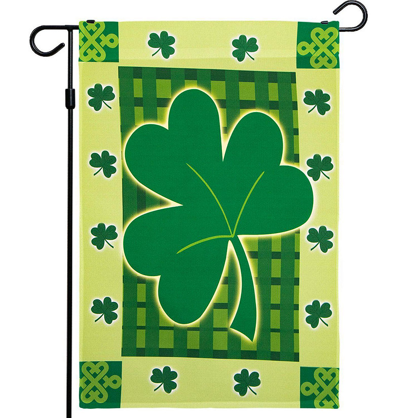 G128  St Patrick's Day Garden Flag, St Patrick's Themed Decorations  Large Green Clover, Rustic Holiday Seasonal Outdoor Flag 12 x 18 Inch Image