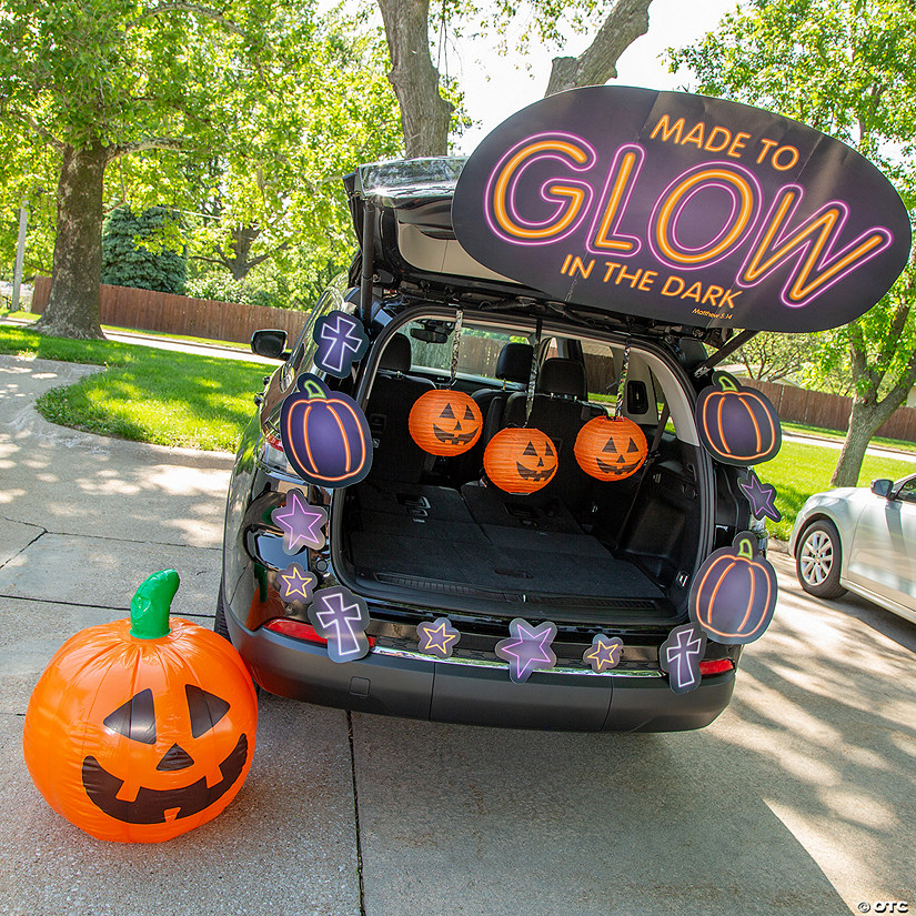 Glow with God Trunk-or-Treat Decorating Kit -26 Pc. Image