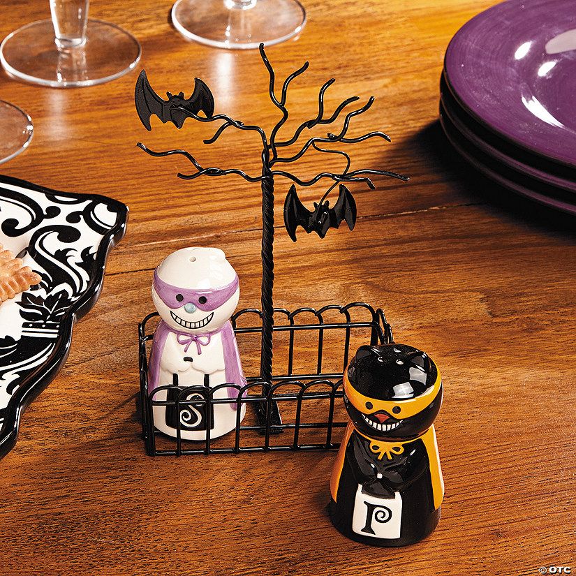 halloween salt and pepper shakers