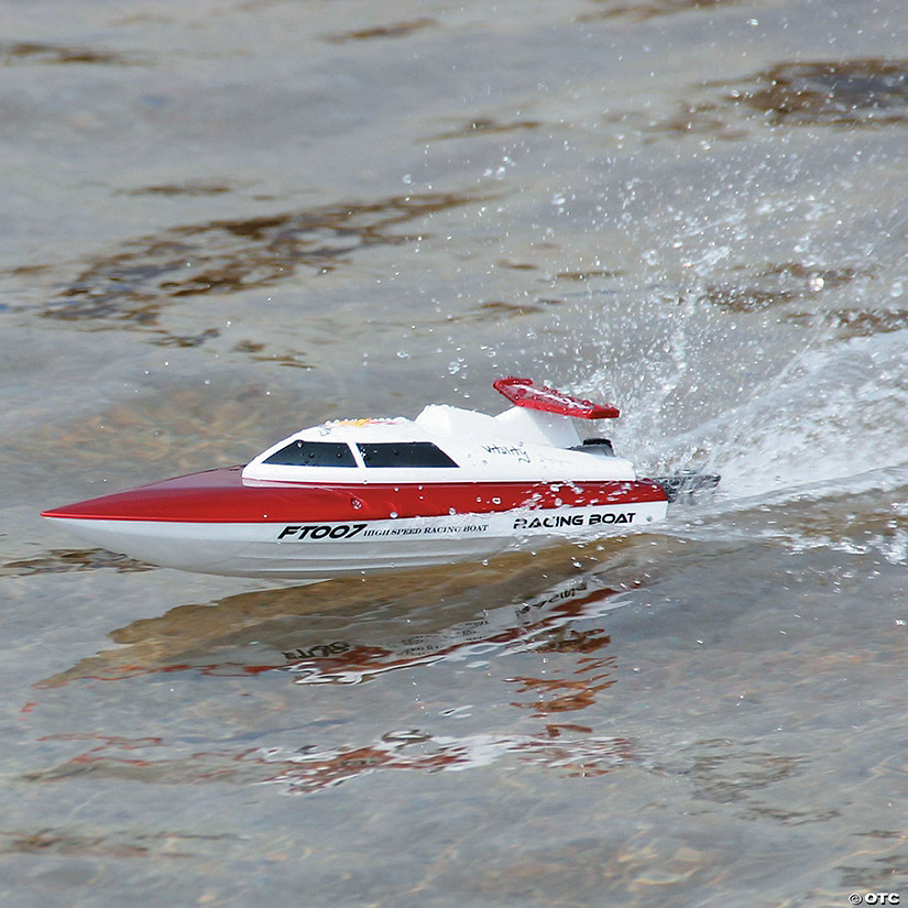high speed racing boat