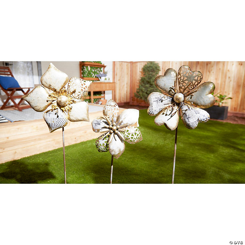 Medium Flower Garden Stake Image