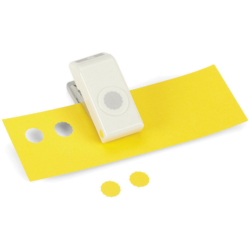 Medium Punch-Scallop Circle, .5" Image