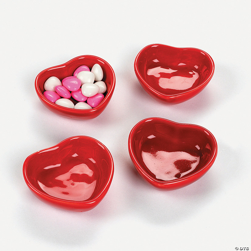 Mini HeartShaped Plates 12 Ct. Discontinued