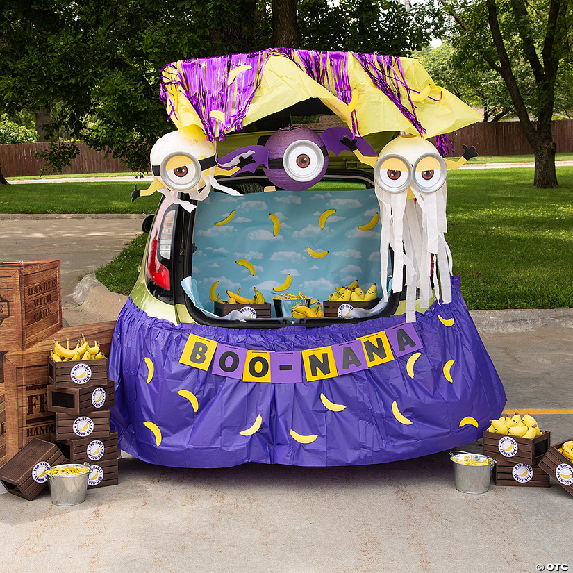 Minions TrunkorTreat Decorating Kit 286 Pc.