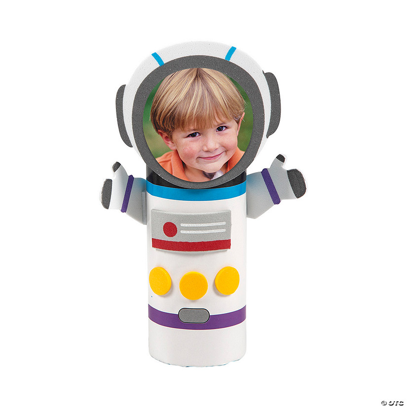 Outer Space VBS Craft Roll Astronaut Craft Kit - Makes 12 Image
