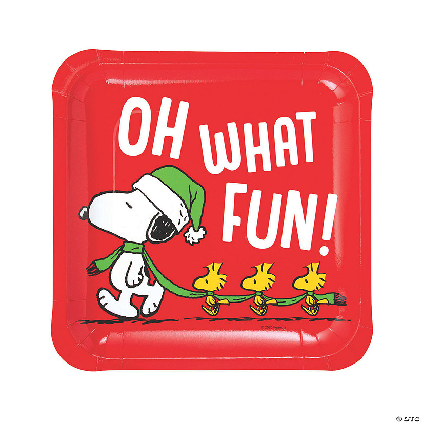 Peanuts<sup>&#174;</sup> Oh What Fun Christmas Party Dinner Paper Plates - 8 Ct. Image