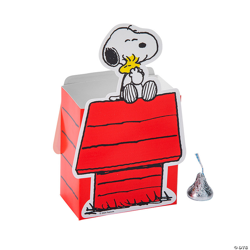 Peanuts<sup>&#174;</sup> Snoopy Favor Boxes - 12 Pc. Image