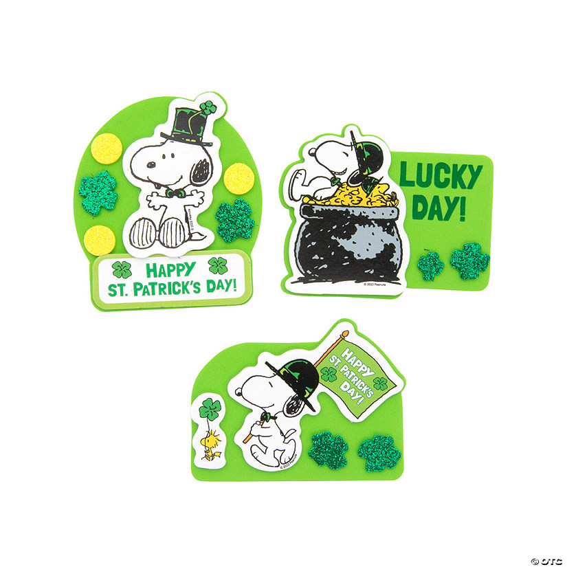 Peanuts<sup>&#174;</sup> St. Patrick&#8217;s Day Magnet Craft Kit &#8211; Makes 12 Image