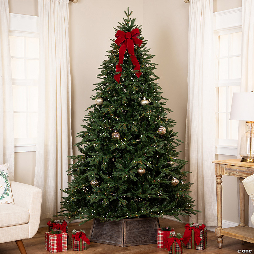 Real Touch&amp;#8482; Pre-Lit Ashburn Pine Artificial Christmas Tree - 6.5' Warm White LED Image