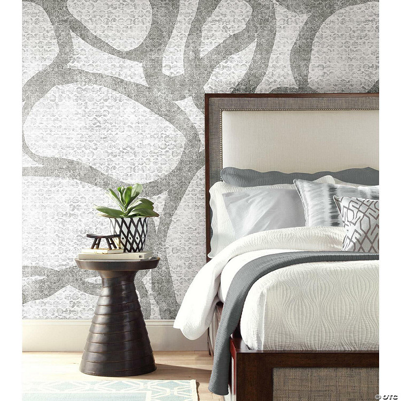 Roommates Ulo Circles Mural Peel & Stick Wallpaper - Grey