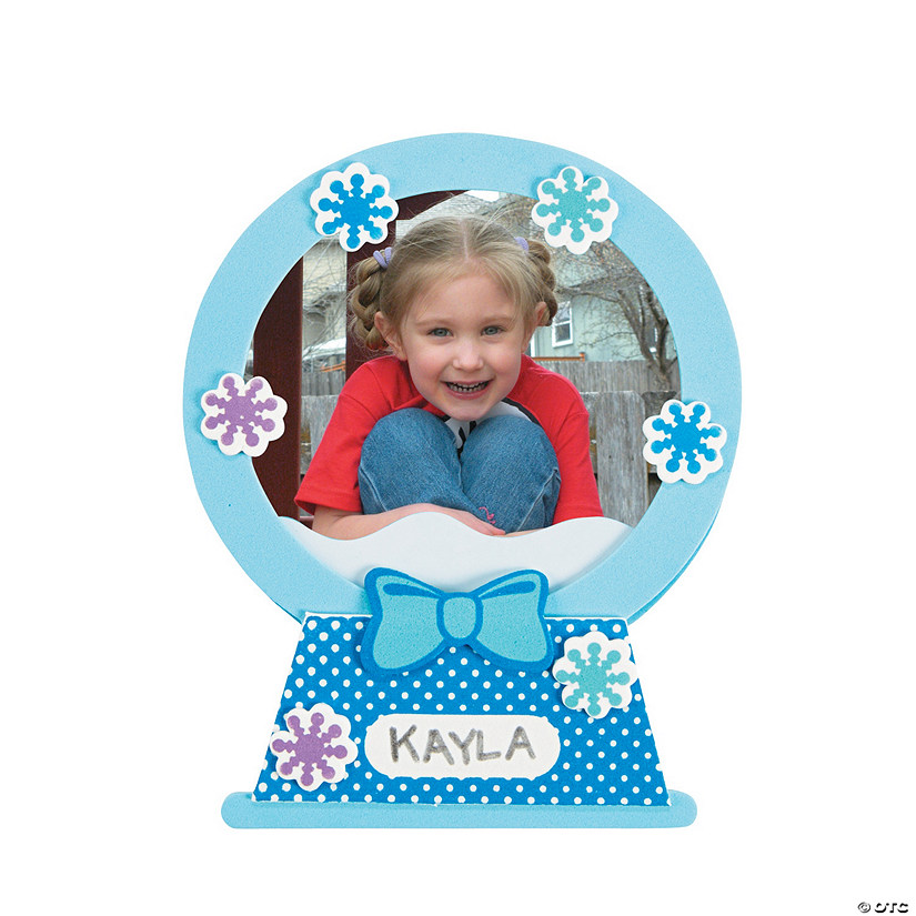 Snow Globe Picture Frame Magnet Christmas Craft Kit - Makes 12 Image