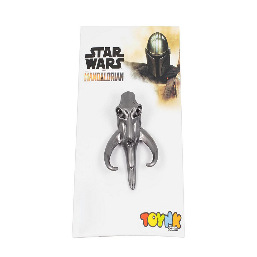 Star Wars The Mandalorian 3D Mythosaur Skull Collector Pin Toynk Exclusive Image