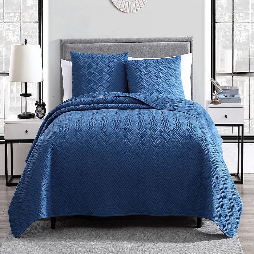 The Nesting Company Willow Bedding Collection Embossed Queen Size Quilt Coverlet 3 Piece Set with 2 Pillow Shams in Slate Blue Image