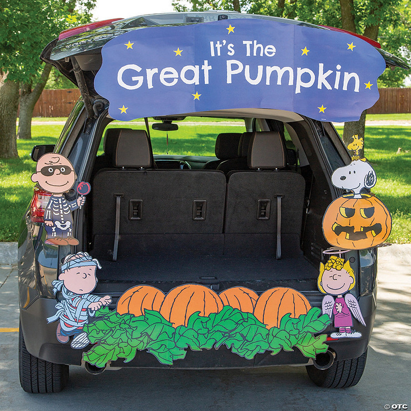 Value Peanuts<sup>&#174;</sup> It&#8217;s the Great Pumpkin Trunk-or-Treat Decorating Kit - 6 Pc. Image