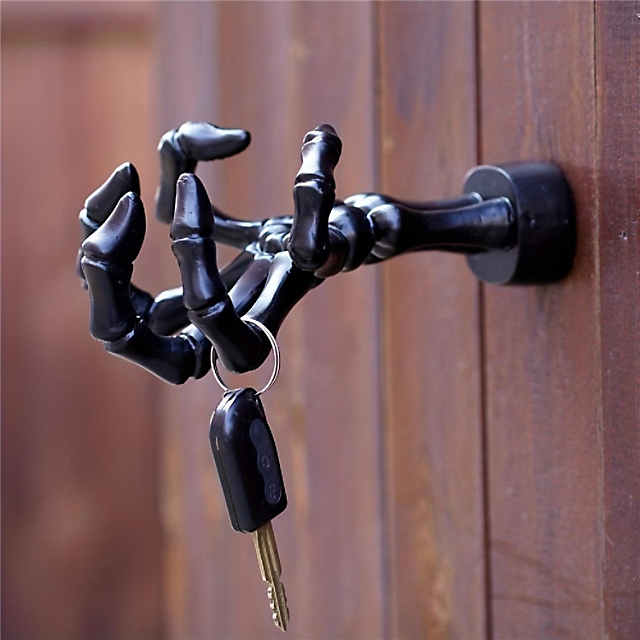 1pc Gothic Ghost Hand Wall Hook; Demon Hand Sculpture Hook; Wall