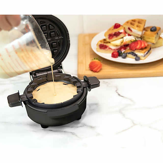 https://s7.orientaltrading.com/is/image/OrientalTrading/PDP_VIEWER_IMAGE_MOBILE$&$NOWA/nostalgia-my-mini-stuffed-waffle-maker~14273681-a01