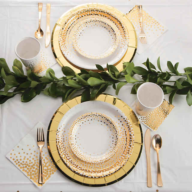 Premium Clear Plastic Dessert Plates with Gold Trim - 25 Ct