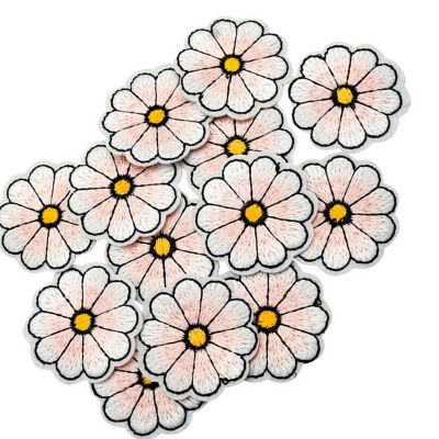 1 1/2" Blush Daisy Flower Iron On Patch 72 Pack Image 1