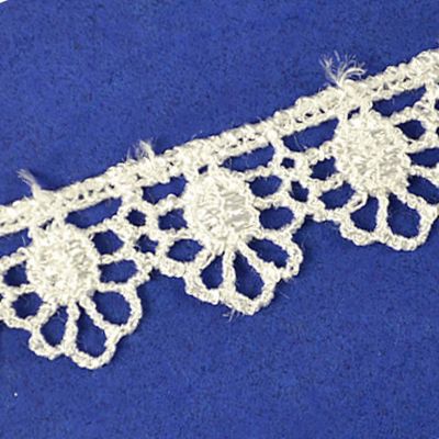1/4"x 30 Yards White  Venice Lace Trims Image 2
