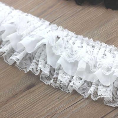 1" x 50 Yards White Ruffled Lace Trim Image 2