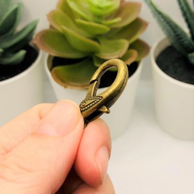 20 Pcs 16x31mm Bronze Lobster Clasps Image 2