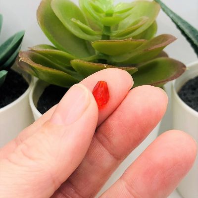 20 Pcs 6x8mm Bright Red Teardrop Bead Image 1