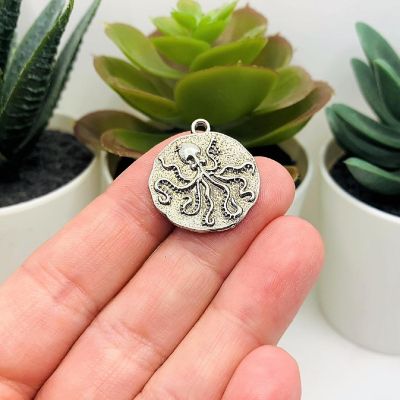 20 Pcs 925 Silver Plated Octopus Charms Image 1