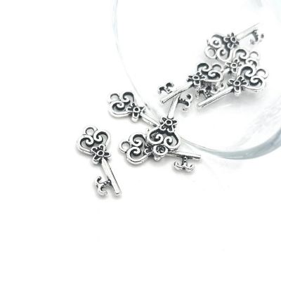 20 Pcs Antique Silver Heart Key Charms Image 1