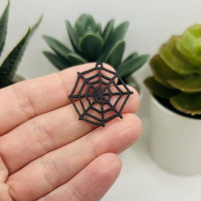20 Pcs Black Spider Web Charms Image 2