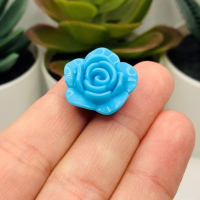 20 Pcs Blue Chunky Rose Flower Beads Image 1