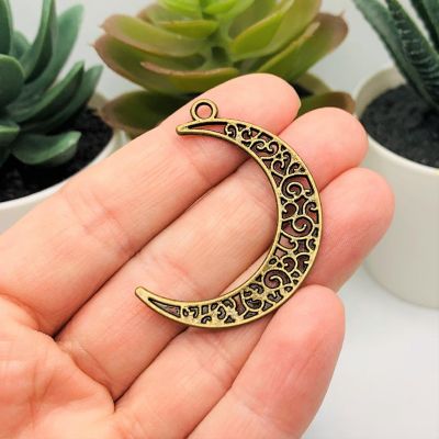 20 Pcs Bronze Crescent Moon Charms Image 3