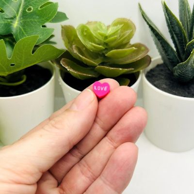 20 Pcs Conversation Heart Beads Image 1