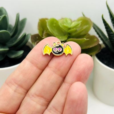 20 Pcs Cute Halloween Bat Charms Image 1
