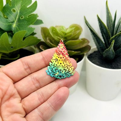 20 Pcs Filigree Christmas Tree Charm Image 1