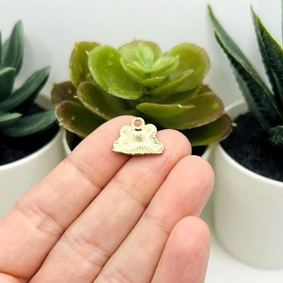 20 Pcs Green Grumpy Frog Charms Image 2