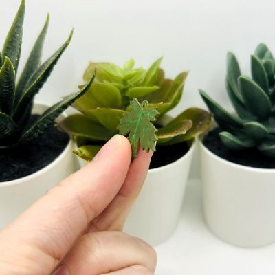 20 Pcs Green Maple Leaf Charms Image 3