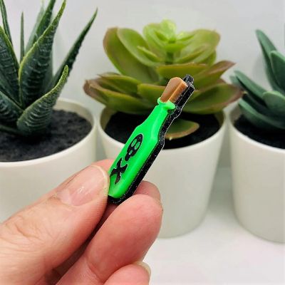 20 Pcs Green Poison Bottle Charms Image 1