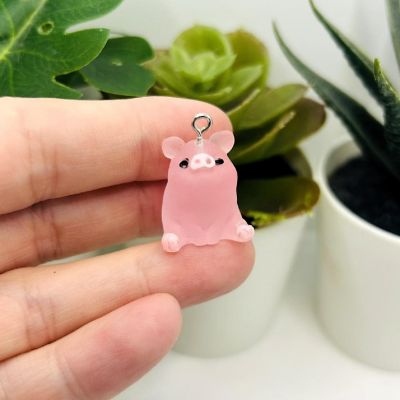 20 Pcs Pink Acrylic Pig Charms Image 1