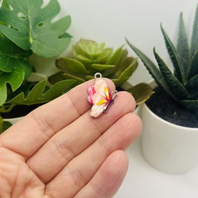 20 Pcs Pink Butterfly Charms Image 2