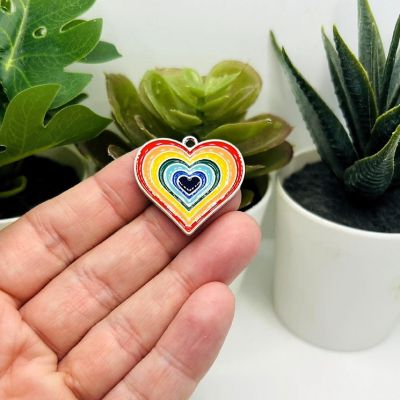 20 Pcs Rainbow Heart Charms Image 1
