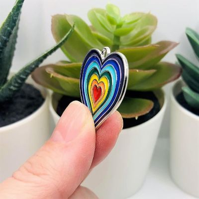 20 Pcs Rainbow Heart Charms Image 3